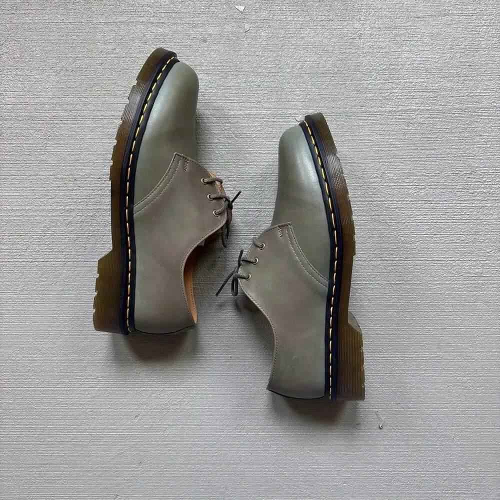 Dr. Martens classic dr